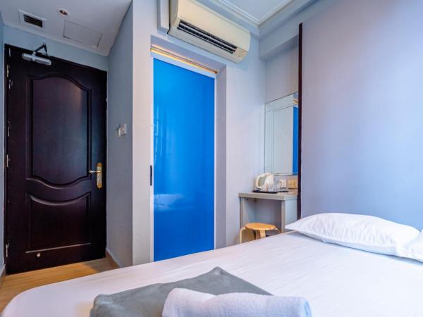 K Hotel 14 : photo 2 de la chambre chambre double