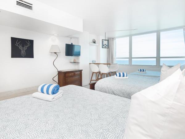 Girasole Apartments : photo 3 de la chambre suite lit queen-size deluxe