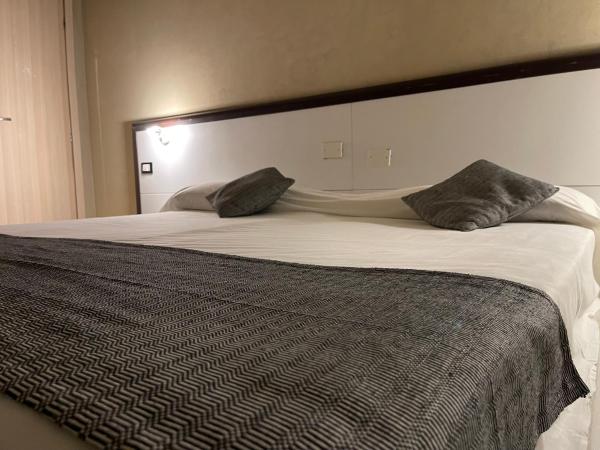 Lion Guesthouse : photo 5 de la chambre chambre triple