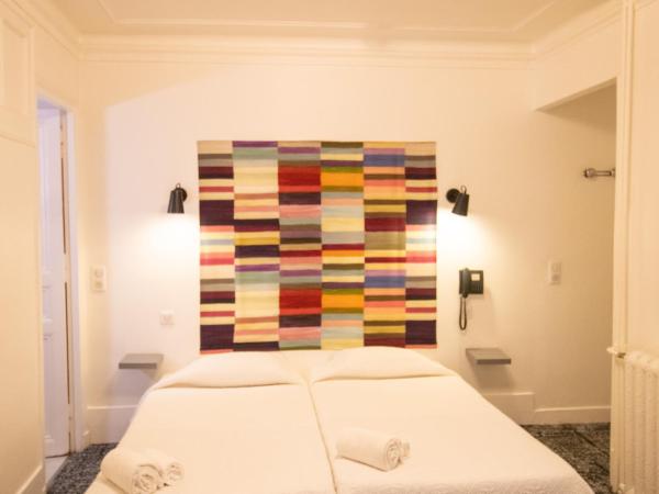 Port Royal Hotel : photo 1 de la chambre chambre lits jumeaux standard avec douche et toilettes