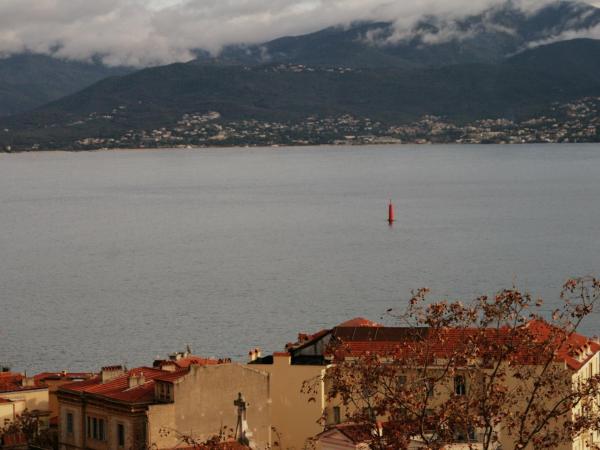 Hôtel Albion : photo 6 de la chambre chambre double - vue sur mer