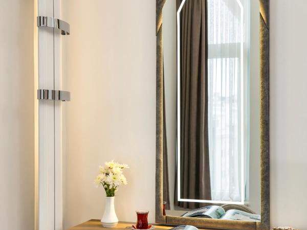 Adamar Hotel-Special Category : photo 7 de la chambre chambre familiale