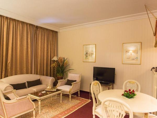 Hôtel Belvédère Fourati : photo 4 de la chambre suite familiale