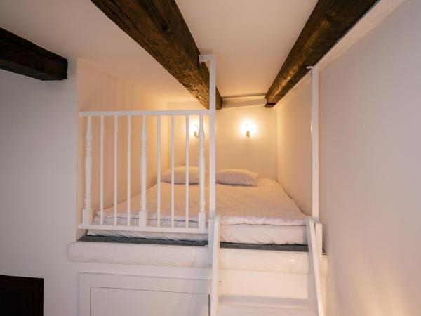 Hive Family House : photo 7 de la chambre chambre deluxe avec 2 lits queen-size