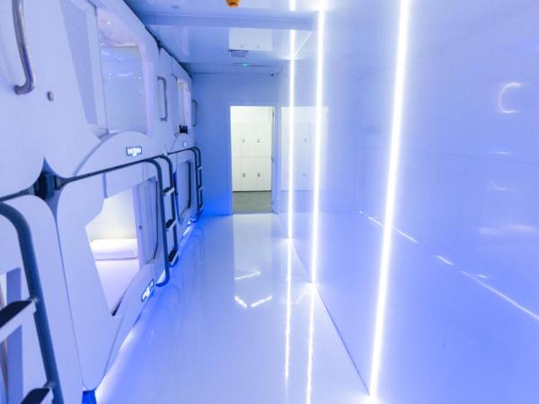 Optimi Rooms Madrid : photo 2 de la chambre chambre double deluxe capsule