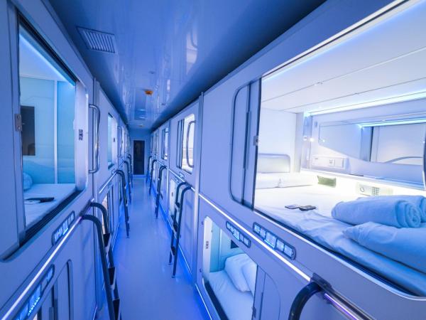 Optimi Rooms Madrid : photo 4 de la chambre chambre double capsule