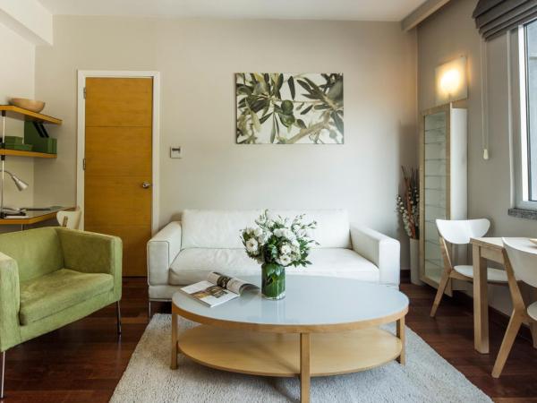 Taxim Suites Residences Istanbul : photo 4 de la chambre suite parc - vue sur parc taksim