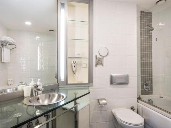 Taxim Suites Residences Istanbul : photo 10 de la chambre suite avenue - vue sur parc gezi