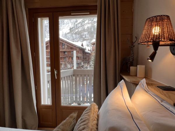 Everest Hotel : photo 7 de la chambre chambre double ou lits jumeaux supérieure avec vue sur ville