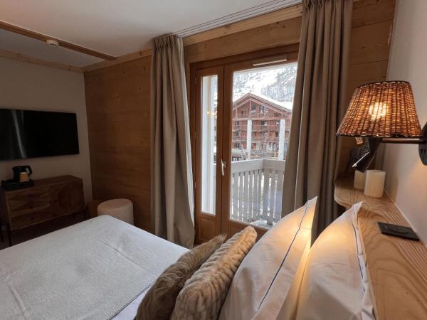 Everest Hotel : photo 4 de la chambre chambre double ou lits jumeaux supérieure avec vue sur ville