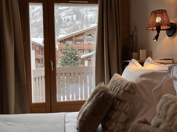 Everest Hotel : photo 9 de la chambre chambre double ou lits jumeaux supérieure avec vue sur ville