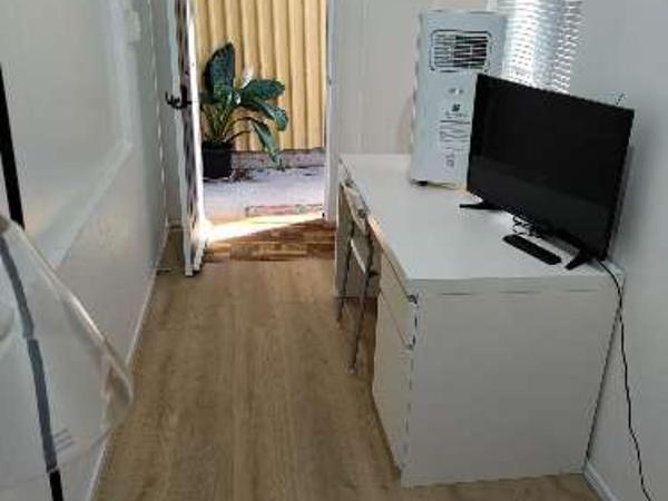 72 on NEWNHAM : photo 3 de la chambre chambre simple