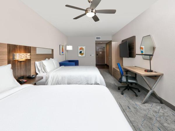 Holiday Inn Express & Suites North Dallas at Preston, an IHG Hotel : photo 7 de la chambre suite avec 2 lits queen-size