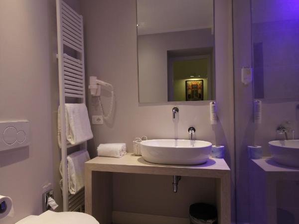 Hotel Bologna ***S : photo 10 de la chambre chambre double de luxe - bâtiment séparé