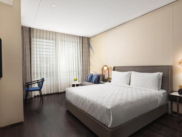 HUALUXE Shanghai Changfeng Park, an IHG Hotel : photo 4 de la chambre chambre lit king-size standard - accessible aux personnes à mobilité réduite