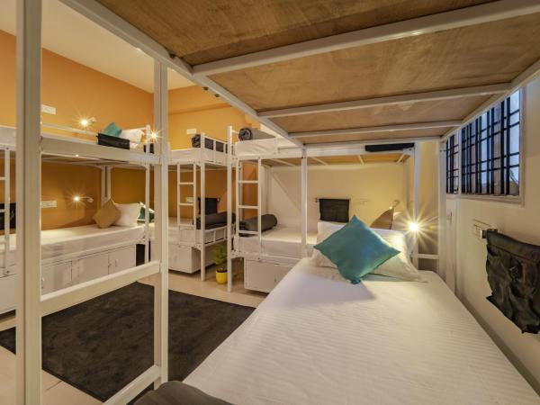 Zostel Hyderabad : photo 6 de la chambre lit dans dortoir mixte de 8 lits 