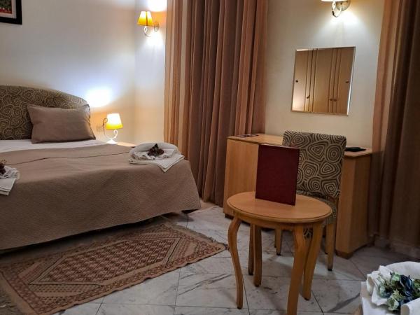 HOTEL LAFAYETTE : photo 3 de la chambre chambre triple standard