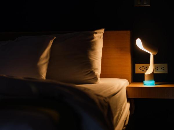 Cliff Lanta Suite-Koh Lanta Krabi : photo 8 de la chambre suite deluxe avec lit king-size