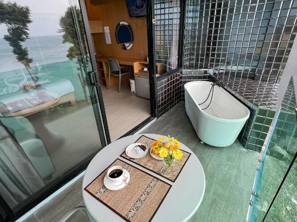 Cliff Lanta Suite-Koh Lanta Krabi : photo 9 de la chambre chambre lit king-size - vue sur mer