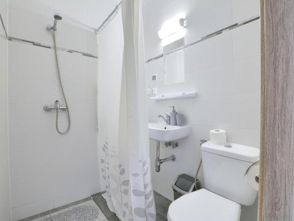 Rezydencja Karnat I i II : photo 2 de la chambre chambre triple standard