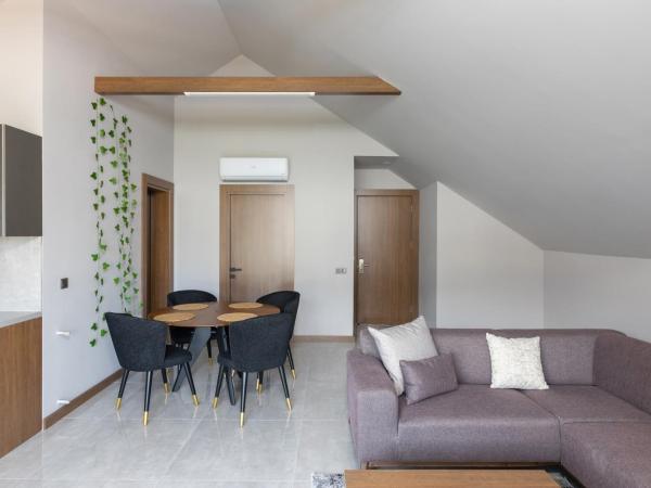 BİSUİTES : photo 1 de la chambre chambre double ou lits jumeaux supérieure - vue sur montagnes