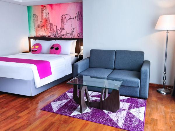 favehotel Graha Agung Surabaya : photo 2 de la chambre chambre deluxe