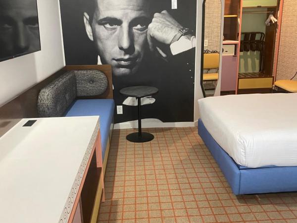 The Adler a Hollywood Hotel : photo 10 de la chambre chambre avec 2 grands lits queen-size 