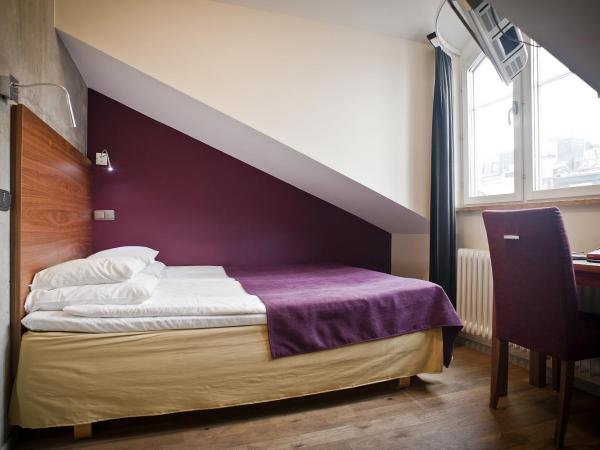 Rex Hotel : photo 4 de la chambre chambre double ou lits jumeaux