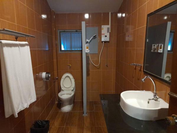 Pechpailin Resort : photo 4 de la chambre chambre familiale supérieure