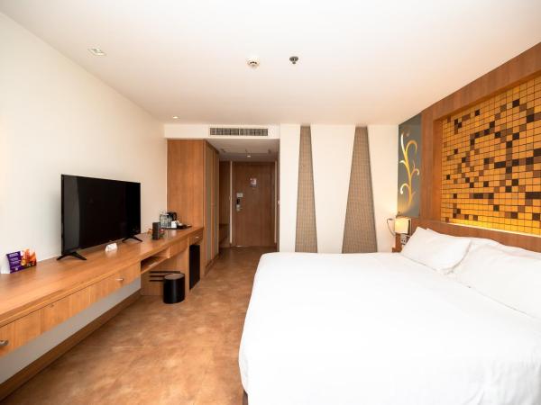 Centara Nova Hotel Pattaya : photo 6 de la chambre deluxe
