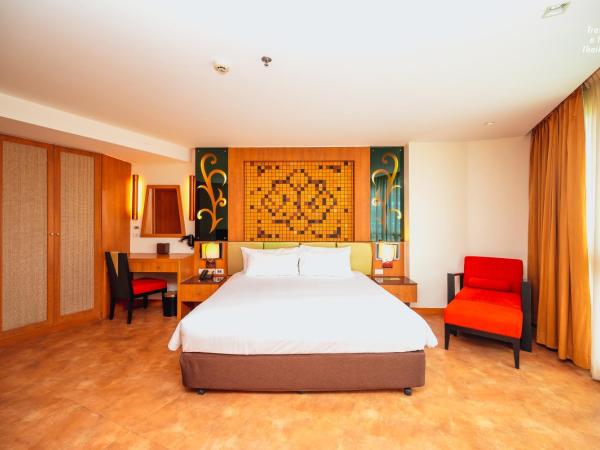 Centara Nova Hotel Pattaya : photo 1 de la chambre suite de luxe 1 chambre