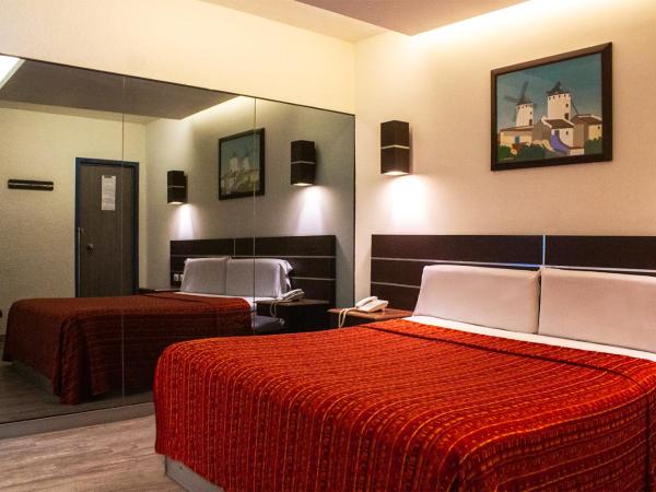 HOTEL MIRAMAR : photo 5 de la chambre chambre familiale avec salle de bains