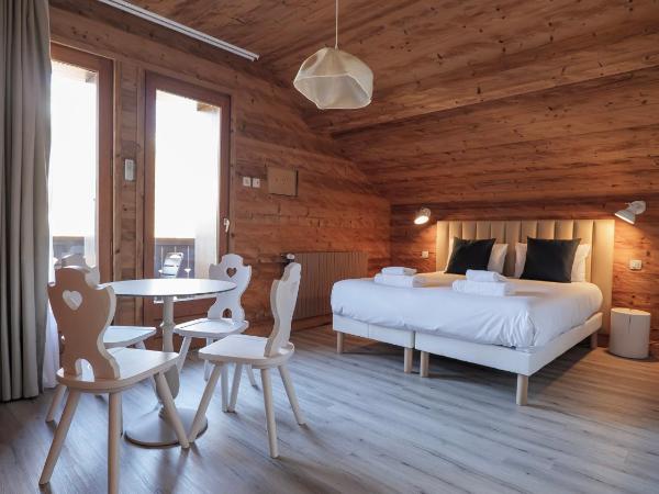 Chalet Hôtel des 2 Gares : photo 5 de la chambre chambre familiale supérieure