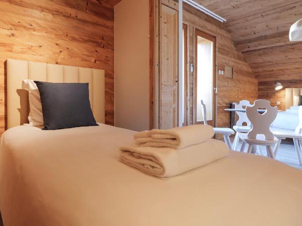 Chalet Hôtel des 2 Gares : photo 2 de la chambre chambre familiale supérieure