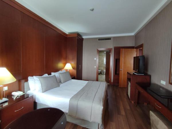 The Green Park Bostancı : photo 1 de la chambre suite