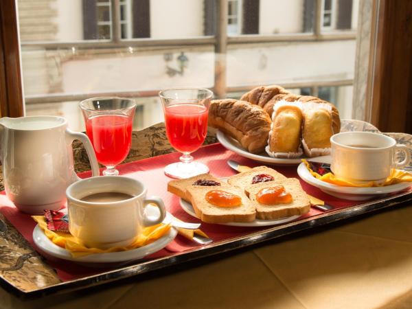 B&B Old Florence Inn : photo 1 de la chambre chambre double