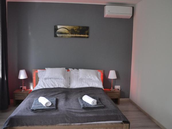 Főnix Design Rooms : photo 4 de la chambre chambre familiale