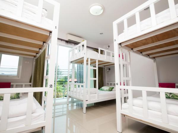 DKaYa Hostel : photo 1 de la chambre lit dans dortoir mixte de 6 lits