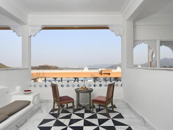 Fateh Vilas by Fateh Collection : photo 3 de la chambre chambre double deluxe avec balcon