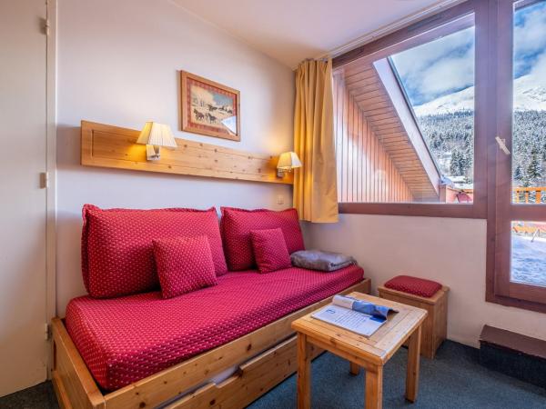 Résidence Pierre & Vacances Le Peillon : photo 5 de la chambre appartement 1 chambre avec alcôve (6 personnes) 