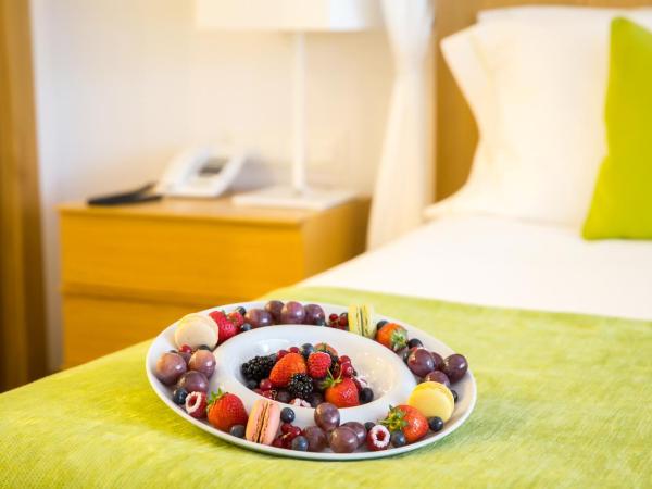 EPIC SANA Algarve Hotel : photo 5 de la chambre chambre double ou lits jumeaux de luxe - vue sur complexe