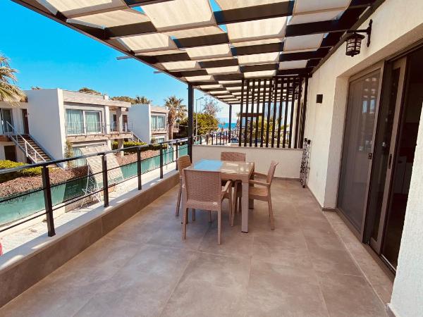Naz Liman Otel Bodrum : photo 3 de la chambre suite familiale