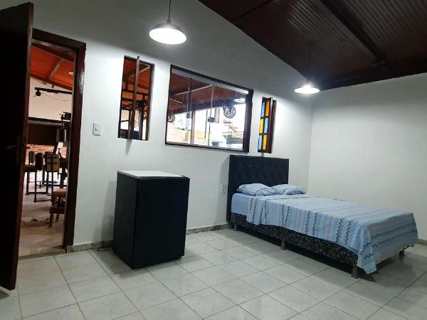 MAN CAVE HOSTEL : photo 1 de la chambre chambre triple basique