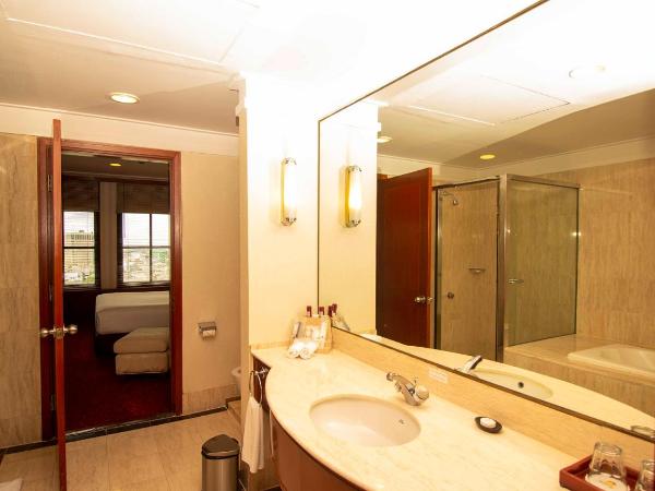 Redtop Hotel & Convention Center : photo 6 de la chambre suite exécutive