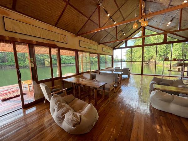 Golden Sword with Boat : photo 4 de la chambre chambre quadruple confort