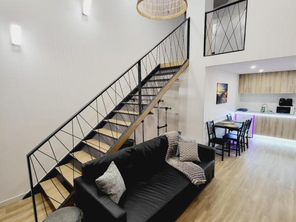 Carbonell 1 : photo 8 de la chambre appartement en duplex