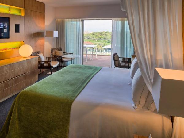 EPIC SANA Algarve Hotel : photo 3 de la chambre chambre double ou lits jumeaux deluxe - vue sur piscine