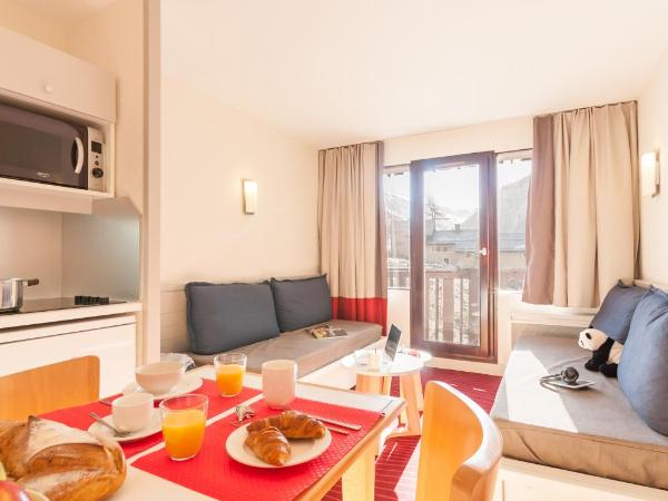 Résidence Pierre & Vacances La Daille : photo 3 de la chambre appartement 1 chambre (4 personnes)