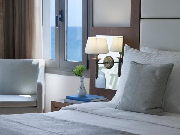 Creta Maris Resort : photo 1 de la chambre suite - vue sur mer