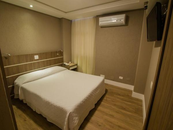 SJ Royal - San Juan Curitiba : photo 1 de la chambre chambre double de luxe